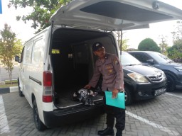 Tabrak Gran Max, Pemotor Remaja asal Ngasem Kediri Tewas