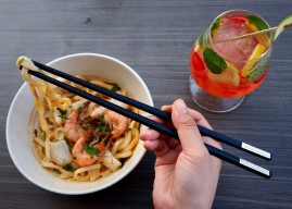 Menyantap Udon dan Mojito Mocktail di Damar Kurung Restoran Gresik