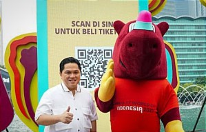 Trophy Experience Piala Dunia U-17 Singgah di Surabaya, Erick Thohir Ajak Warga Ikut Pawai