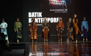 Batik Kota Mojokerto Turut Meriahkan Jakarta Muslim Fashion Week