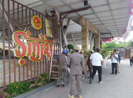Tidak Taat Bayar Pajak, 50 Rumah Makan di Bangkalan Dipasang Tapping Box