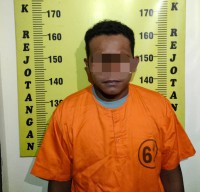 Ancam Ibunya karena Tak Dibelikan Motor, Pemuda di Tulungagung Diamankan Polisi