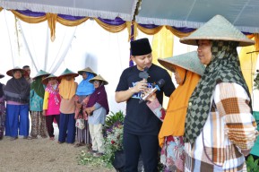 Resmikan Desa Tematik Pantai Kebo Trenggalek, Ini Pesan Mas Ipin