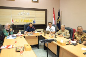 Gelar Rapat Evaluasi Capaian Kinerja, Kakanwil Kemenkumham Jatim Pesan Perbaiki dan Luruskan Niat