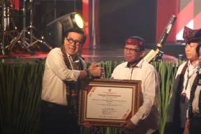 Kemenkumham Jatim Sabet 2 Penghargaan Bidang Kekayaan Intelektual