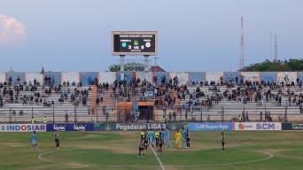 Sempat Tertekan, Persela Lamongan Kalahkan PSCS Cilacap 3-0