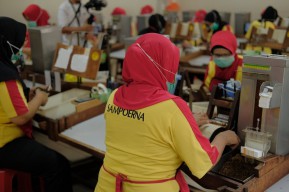 Sampoerna Perkuat Komitmen Investasi untuk Penciptaan Nilai Berkelanjutan di Indonesia