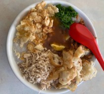 5 Rekomendasi Lokasi Sarapan Bubur Ayam di Kota Malang