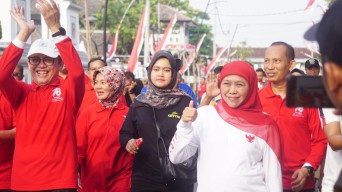 HUT Provinsi Jatim ke-78 di Bakorwil Bojonegoro, Khofifah: Dekatkan Layanan bagi Masyarakat