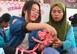 Rutan Perempuan Klas IIA Surabaya Gandeng BEM Unair Gelar Hersteps, Apa Itu?