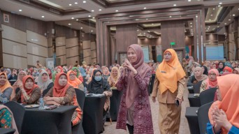 Optimalkan Layanan Posyandu, Ketua TP PKK Kabupaten Gresik Siap Terjunkan Kader