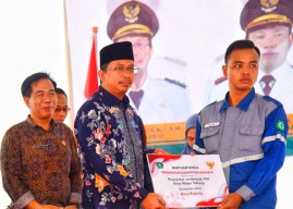 Gus Muhdlor Salurkan Bantuan Rp1 Miliar untuk 3.599 KK Sekitar TPA Jabon Sidoarjo