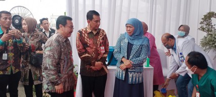 Khofifah Ingatkan Warganya Tidak Mager Karena Alasan Era Digital