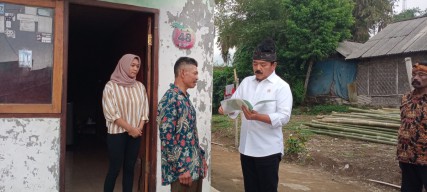 Puluhan Tahun Menunggu, Akhirnya Warga Kota Batu Terima  Sertifikat SHM dari Menteri Hadi Tjahjanto
