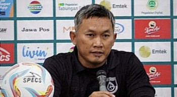 Dikalahkan Deltras, Pelatih Gresik United Mundur