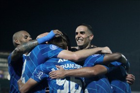 Persib Menangkan Big Match Lawan Tuan Rumah Madura United