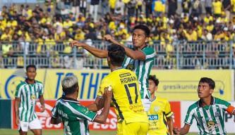 Gresik United Takluk 1-2 dari Deltras di Stadion Gelora Joko Samudro