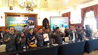 Polresta Sidoarjo Kirim Bantuan, Thoriqul Rasakan Kemenangan, Lelang Kendaraan Dinas