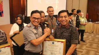 Aktif P4GN, Dodot Adikoeswanto Diganjar Penghargaan BNNP Banten