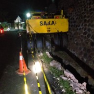 Pekerja Proyek Aspal Ngebel Ponorogo Luka Berat, Polisi Ungkap Penyebabnya