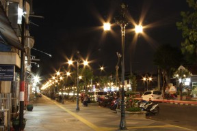 5 Tongkrongan Favorit Saat Malam Tahun Baru di Gresik