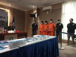 BNNP Jatim Musnahkan 1,3 Kg Sabu yang Diamankan dari 3 Tersangka