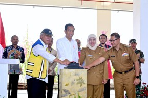 Jokowi Resmikan Pasar Induk Among Tani Kota Batu, Bank Jatim Optimal Dukung Sistem Transaksi Lebih Canggih