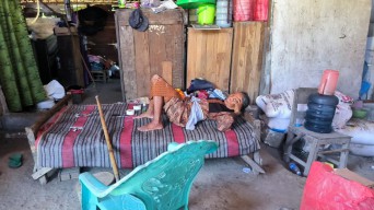 6 Warga Sukosewu Bojonegoro Tiba-tiba Lumpuh