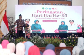 Peringatan Hari Ibu, Gus Ipul Apresiasi Peran Penting Perempuan dalam Pembangunan