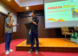 Gandeng Forwas Institute dan Tjiwi Kimia, Umsida Gelar Diskusi Presenter Sosial Media di Sidoarjo