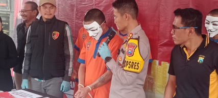 Pria di Kota Batu Bakar Kamar Kos Gara-gara Cemburu