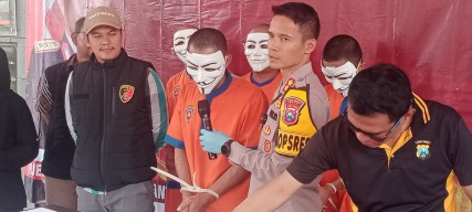 Curi 8 HP dan 2 Laptop untuk Bayar Kontrakan, Pria di Kota Batu Terancam 9 Tahun Penjara