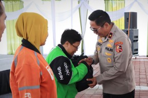 Korbinmas Baharkam Polri Gelar Bakti Sosial di Gresik
