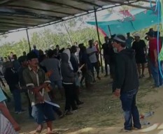 Kecolongan, Polisi Tak Tahu Warga Bangkalan Gelar Judi Sabung Ayam di Perbukitan Tanjung Bumi