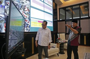 Surabaya Makin Serius Proyeksikan Kereta Listrik