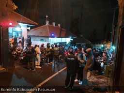 Wisatawan ke Bromo Jalur Pasuruan Membludak, Polisi Berlakukan Sistem Buka Tutup