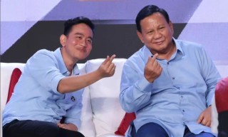 Prabowo-Gibran Dipercaya Bisa Lanjutkan Dana Abadi Pesantren, Apa Iya?