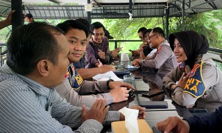Saat Satlantas Polres Gresik Ngopi Bareng Awak Media PWI, Bahas Apa?