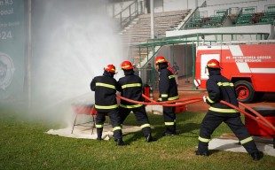 Petrokimia Gresik Libatkan Masyarakat Sekitar Ikuti Lomba K3