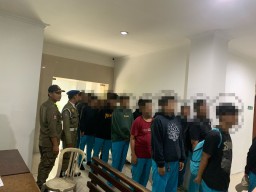21 Pelajar di Surabaya Pesta Miras Diciduk Satpol PP, Sanksinya Masuk Liponsos!