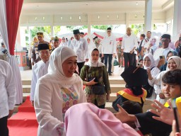 Khofifah Apresiasi Gerakan Menghafal Al-Quran di Lamongan, Ini Pesannya