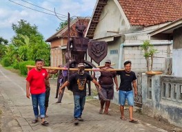 Patung Semut Niscala di Pasuruan, Berbahan Limbah Penuh Makna Filosofi