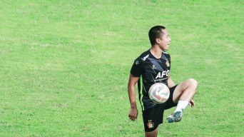 Seminggu Penjualan Tiket Persik Kediri Vs Bali United Masih Sepi