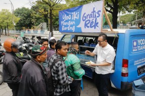 Yooky Tjahrial, Owner Katering Piala Dunia  jadi Caleg PAN Dapil Surabaya