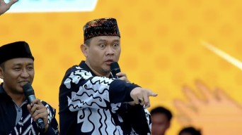 Cak Lontong Melotot dalam Kampanye Paslon 03 di Banyuwangi, Gimmick atau Emosi?