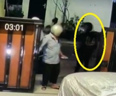 Ketika Ketua Golkar Jatim Melongo Papasan Maling yang Satroni Rumahnya