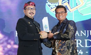 Terminal Teluk Lamong Raih 2 Penghargaan di KSOP Tanjung Perak Award
