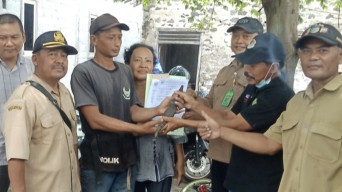 Anak Buaya Muara Muncul di Pekarangan Rumah Warga Plosoklaten Kediri