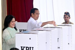 Pesan Jokowi Usai Nyoblos di TPS 10 Gambir Jakarta Pusat