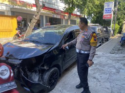 Viral, Pengemudi Mobil Mabuk Tabrak Lari di Ponorogo
